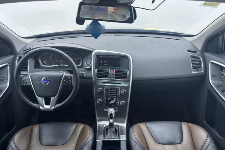 Used Volvo XC60 2014 T5 Zhiya Edition Interior 4