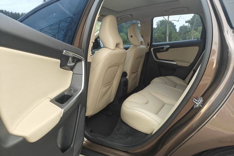 Used Volvo XC60 2014 T5 Zhiyi Edition Interior 5