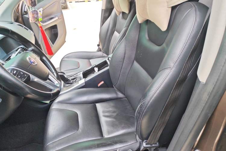 Used Volvo XC60 2014 T5 Zhiyi Edition Left Front Seat