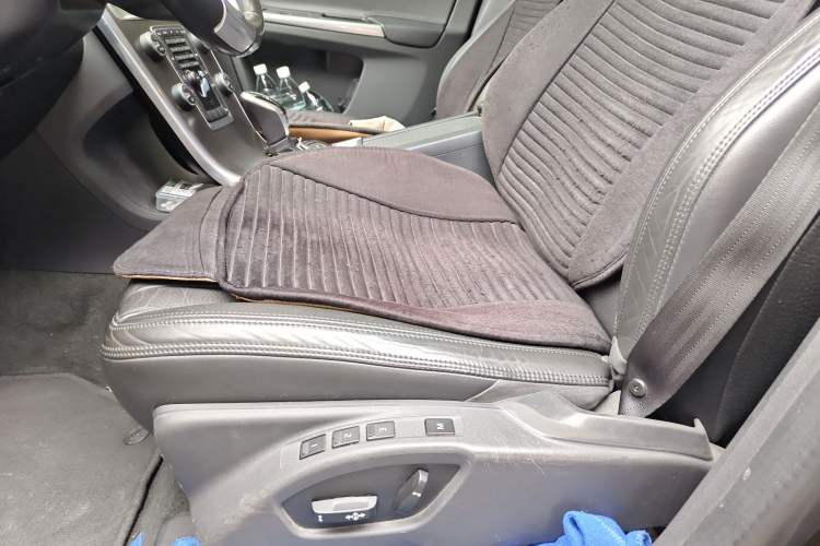 Used Volvo XC60 2014 T5 Zhiyi Edition Left Front Seat