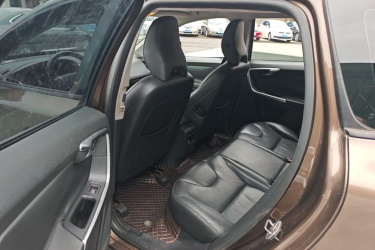Used Volvo XC60 2014 Facelift T5 Zhiyi Edition Left Rear Seat