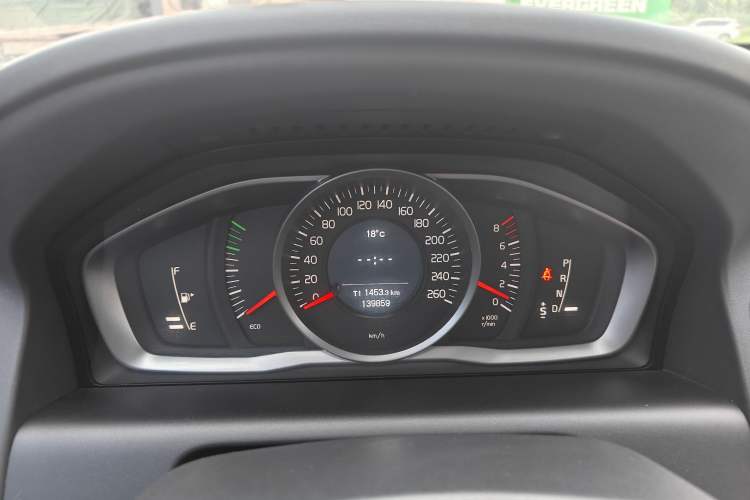 Used Volvo XC60 2014 T5 Zhiyi Edition Odometer Close Up