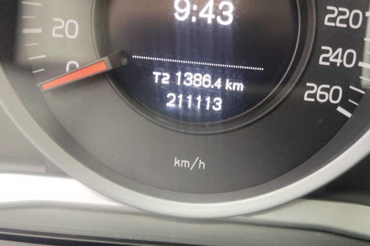 Used Volvo XC60 2014 T5 Zhiyi Edition Odometer Close Up