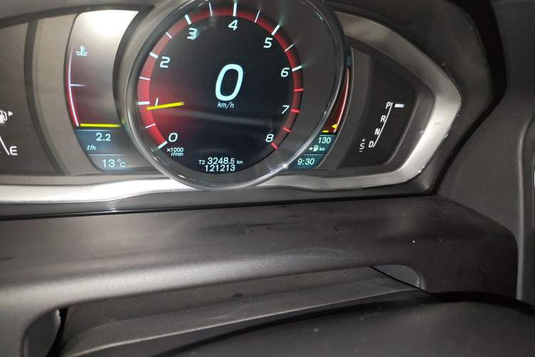 Used Volvo XC60 2014 Facelift T5 Zhiyi Edition Odometer Close Up