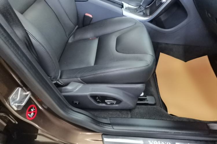 Used Volvo XC60 2014 T5 Zhiyi Edition Right Front Seat