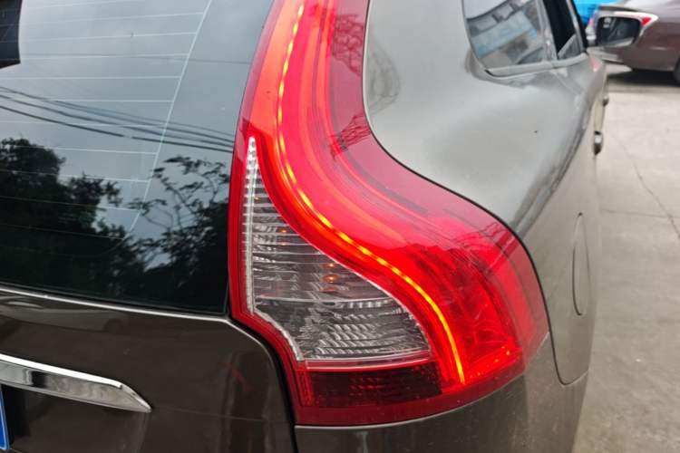 Used Volvo XC60 2014 Facelift T5 Zhiyi Edition Right Rear Taillight