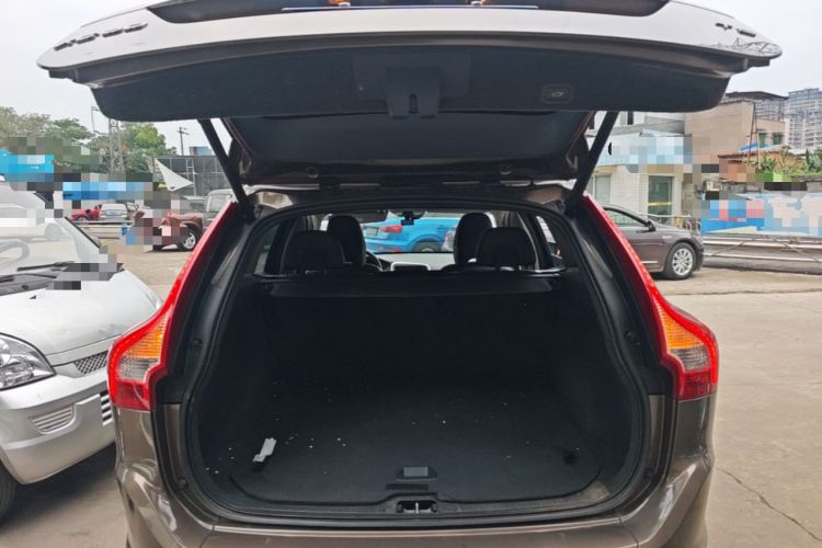 Used Volvo XC60 2014 Facelift T5 Zhiyi Edition Trunk