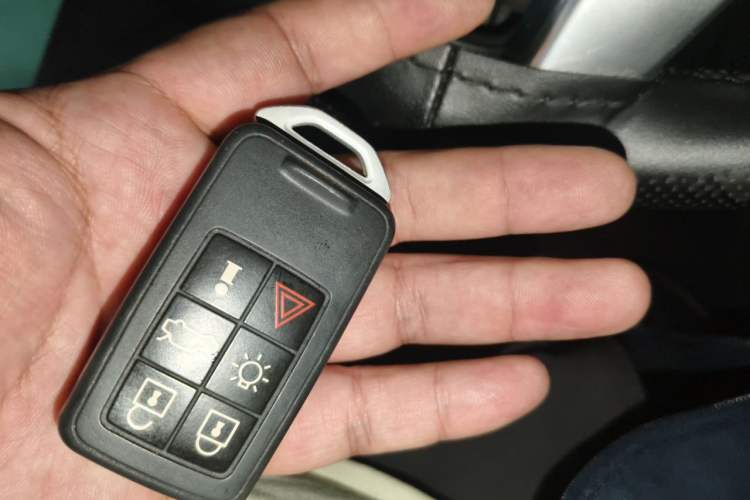 Used Volvo XC60 2014 T5 Zhiya Edition Vehicle Key