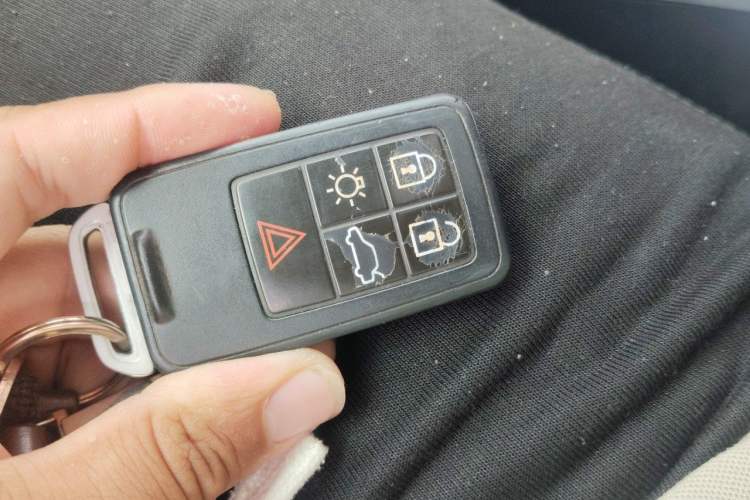 Used Volvo XC60 2014 T5 Zhiyi Edition Vehicle Key