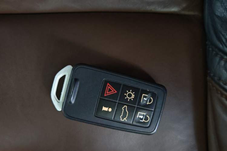 Used Volvo XC60 2014 T6 Zhiyi Edition Vehicle Key