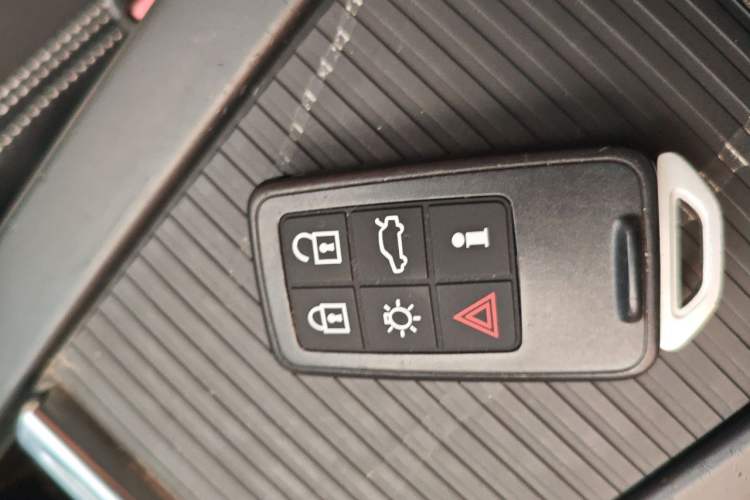 Used Volvo XC60 2014 T5 Zhiya Edition Vehicle Key