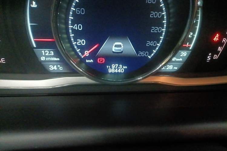 Used Volvo XC60 2014 Restyled T5 Zhiya Edition Odometer Close Up