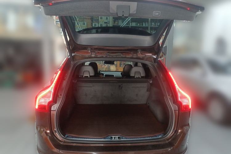 Used Volvo XC60 2014 Restyled T5 Zhiya Edition Trunk