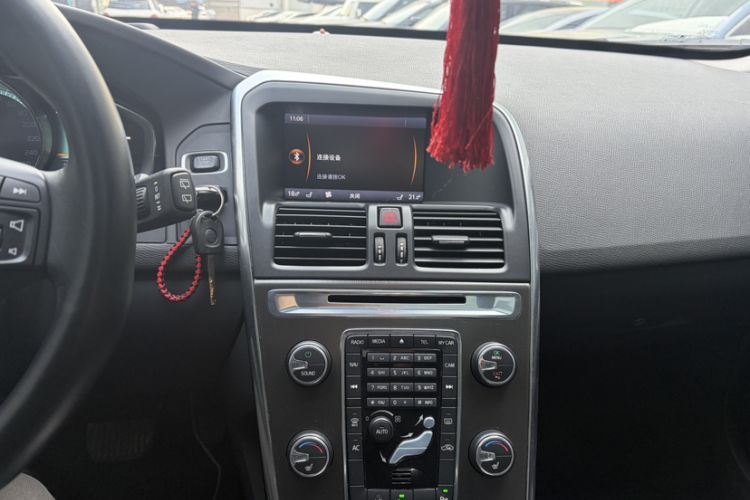 Used Volvo XC60 2014 T5 Zhiya Edition Audio And AC Panel