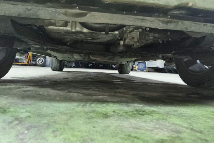 Used Volvo XC60 2014 T5 Zhiya Edition Chassis Front