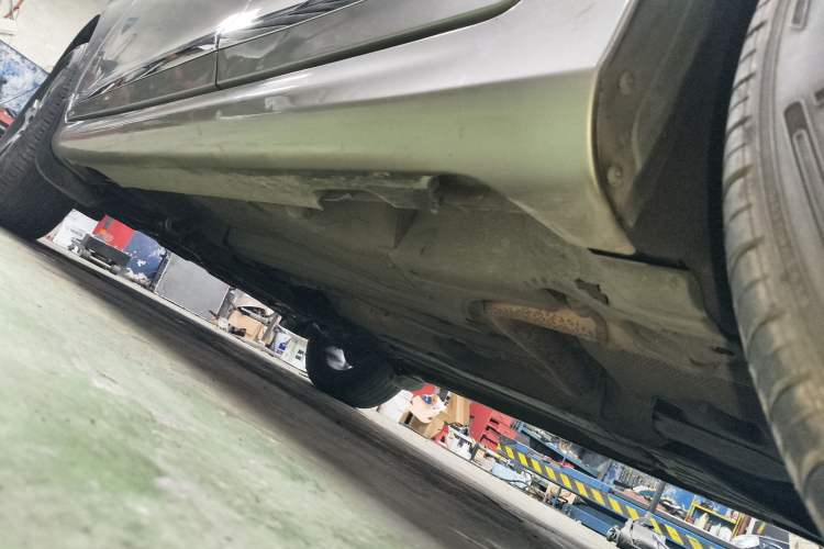 Used Volvo XC60 2014 T5 Zhiya Edition Chassis Rear Left