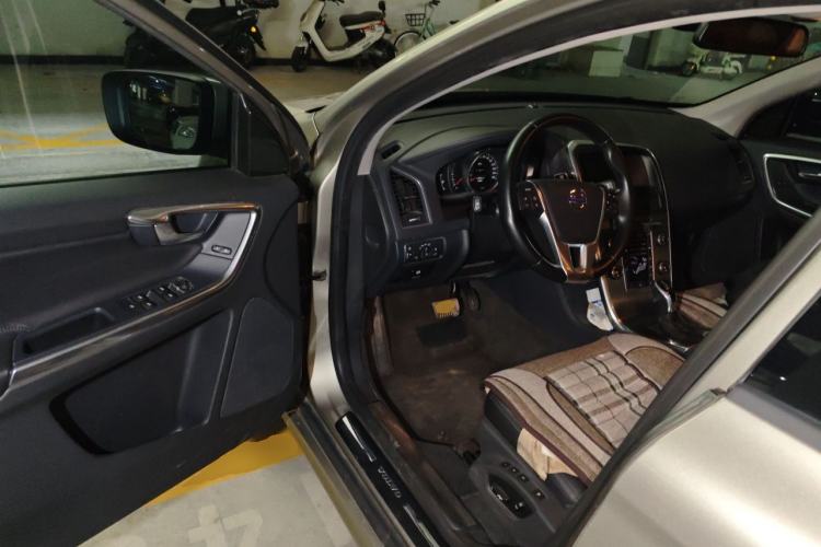 Used Volvo XC60 2014 Facelift T5 Zhiyi Edition Driver Seat