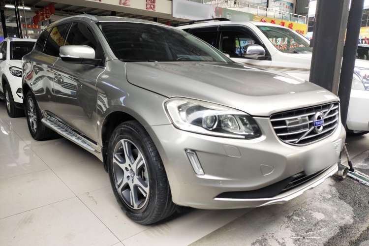 Used Volvo XC60 2014 T5 Zhiya Edition Front Right 45 Deg