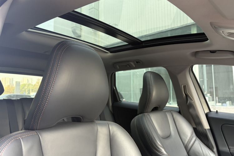 Used Volvo XC60 2014 T5 Zhiya Edition Headliner