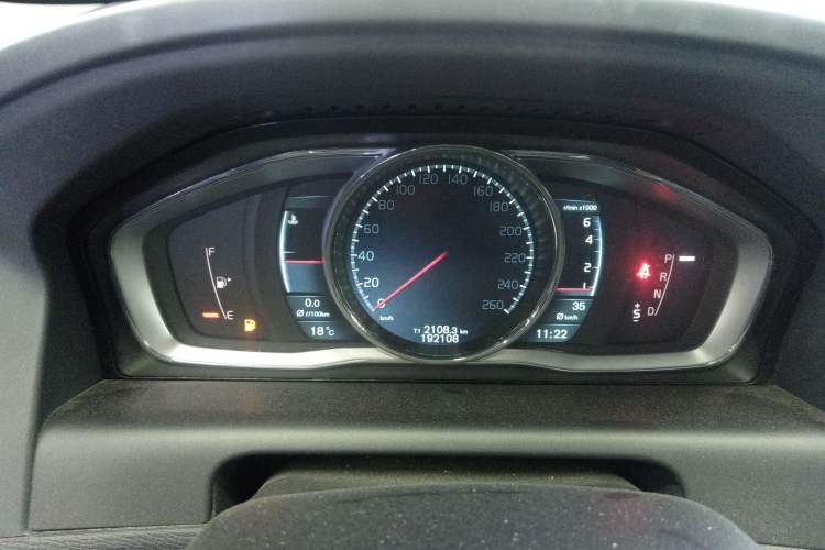 Used Volvo XC60 2014 T6 Smart Edition Instrument Cluster
