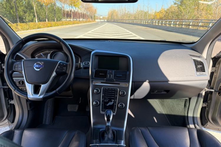 Used Volvo XC60 2014 T5 Zhiyi Edition Interior 1