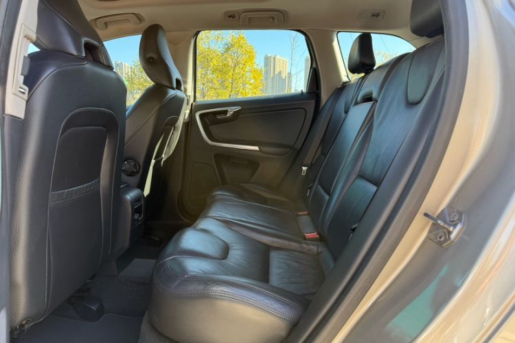 Used Volvo XC60 2014 T5 Zhiyi Edition Interior 3