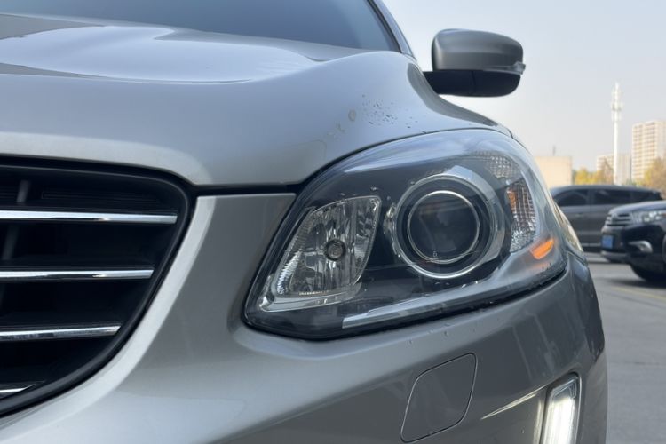 Used Volvo XC60 2014 T5 Zhiya Edition Left Front Headlight