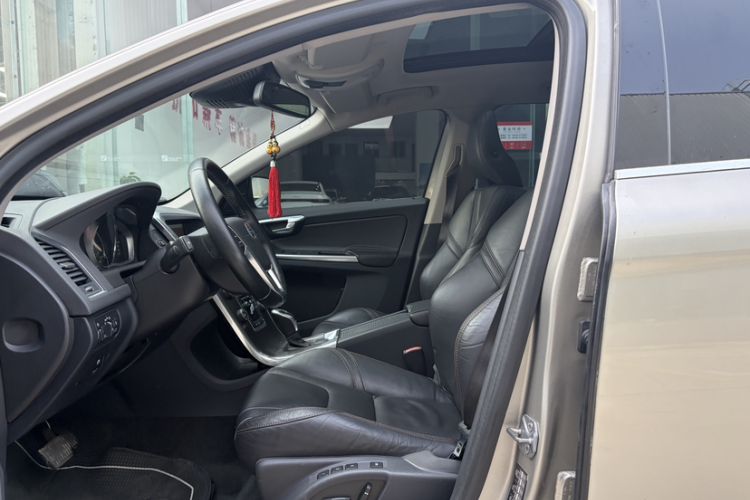 Used Volvo XC60 2014 T5 Zhiya Edition Left Front Seat
