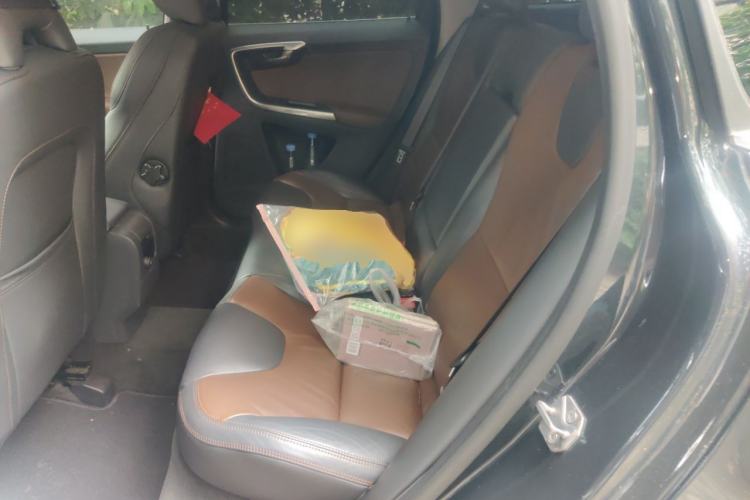 Used Volvo XC60 2014 Restyled T5 Zhiya Edition Left Rear Seat