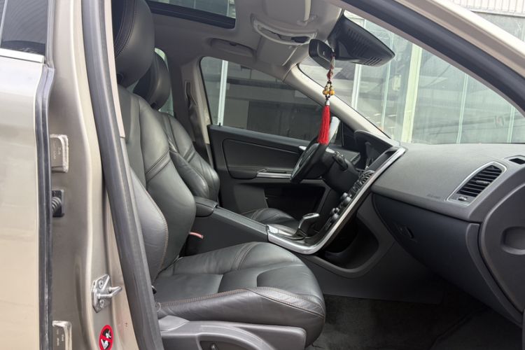 Used Volvo XC60 2014 T5 Zhiya Edition Right Front Seat