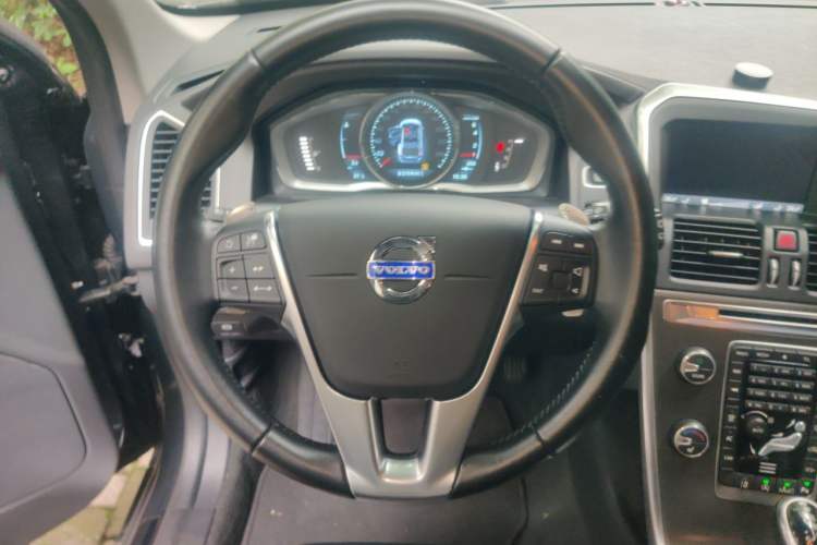 Used Volvo XC60 2014 Restyled T5 Zhiya Edition Steering Wheel