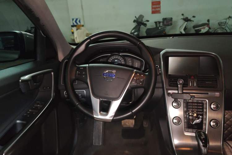 Used Volvo XC60 2014 Facelift T5 Zhiyi Edition Steering Wheel