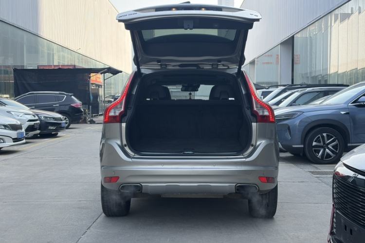 Used Volvo XC60 2014 T5 Zhiya Edition Trunk