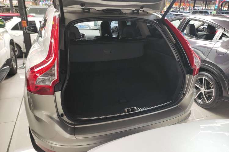Used Volvo XC60 2014 T5 Zhiya Edition Trunk