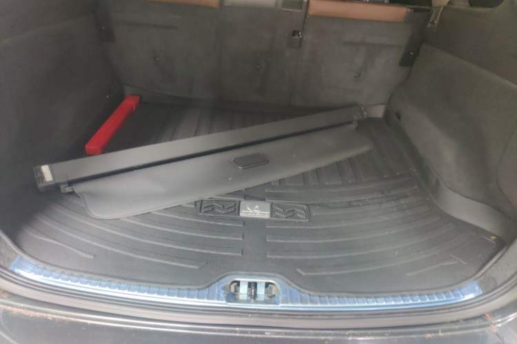 Used Volvo XC60 2014 Restyled T5 Zhiya Edition Trunk