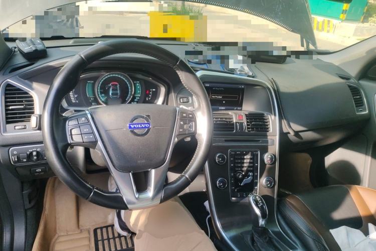 Used Volvo XC60 2014 Restyled T5 Zhiya Edition Center Console