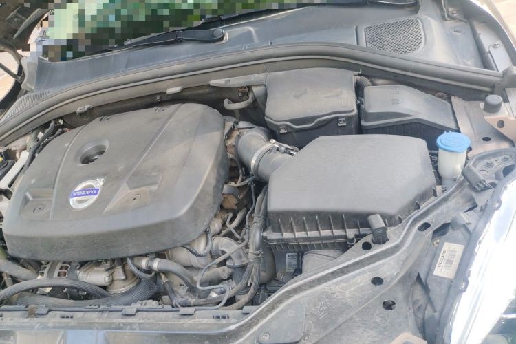 Used Volvo XC60 2014 Restyled T5 Zhiya Edition Engine Bay Left