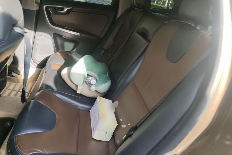 Used Volvo XC60 2014 Restyled T5 Zhiya Edition Left Rear Seat