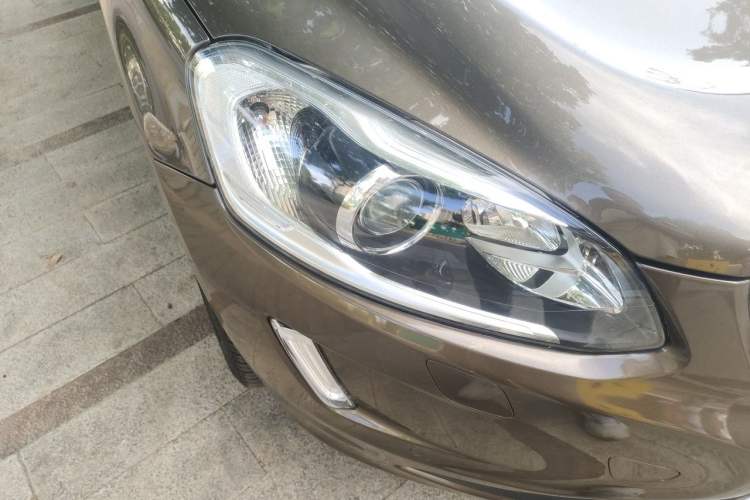 Used Volvo XC60 2014 Restyled T5 Zhiya Edition Right Front Headlight