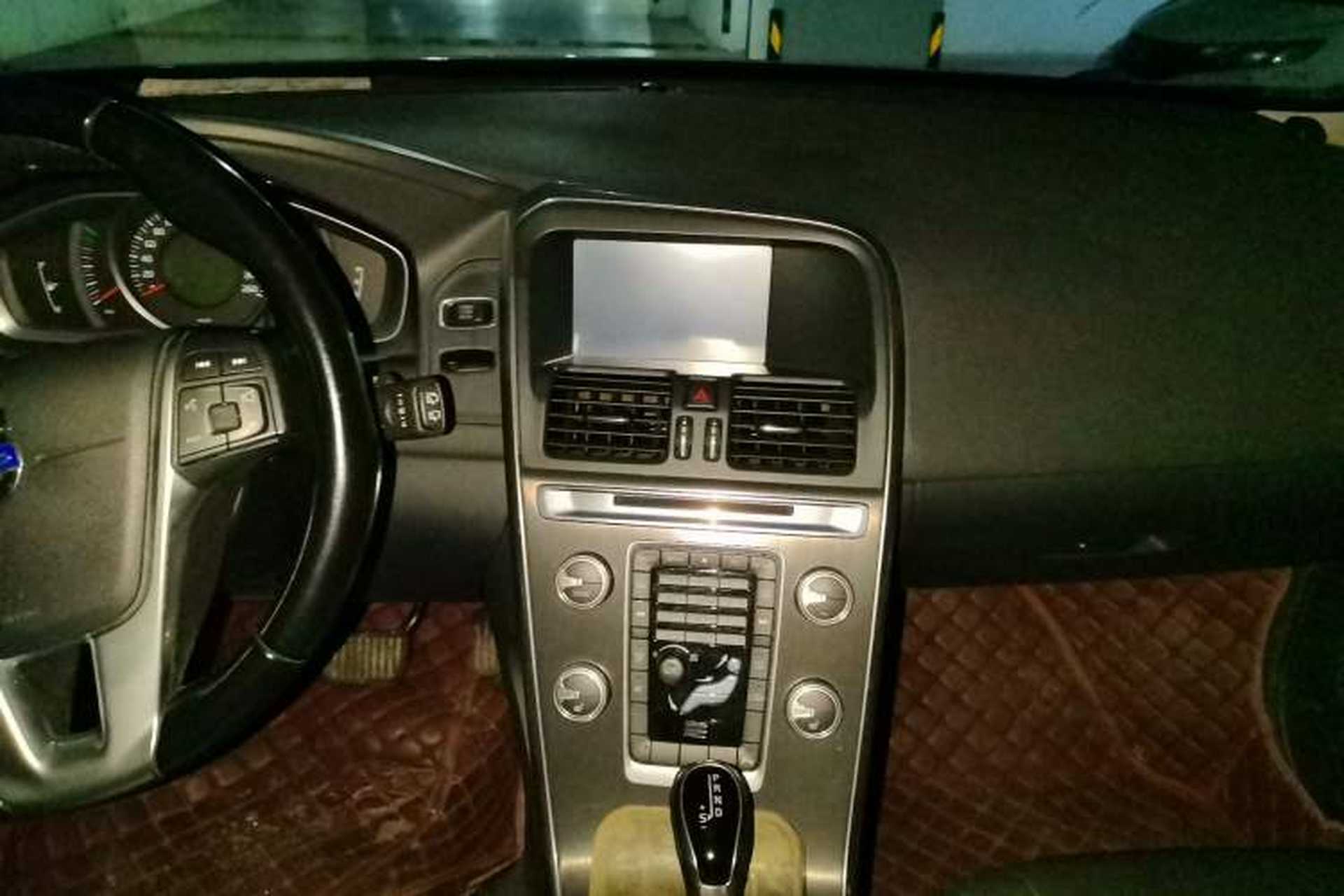 Used Volvo XC60 2014 T5 Zhiyi Edition Audio And AC Panel