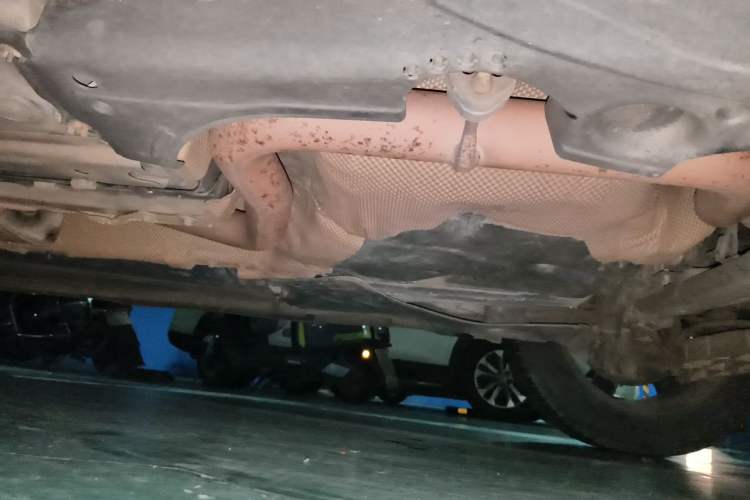 Used Volvo XC60 2014 T5 Zhiyi Edition Chassis Rear Left