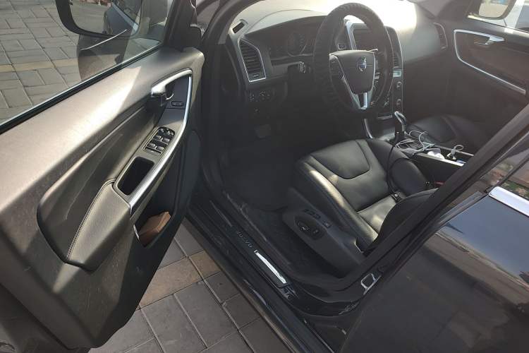 Used Volvo XC60 2014 Facelift T5 Zhiyi Edition Driver Seat