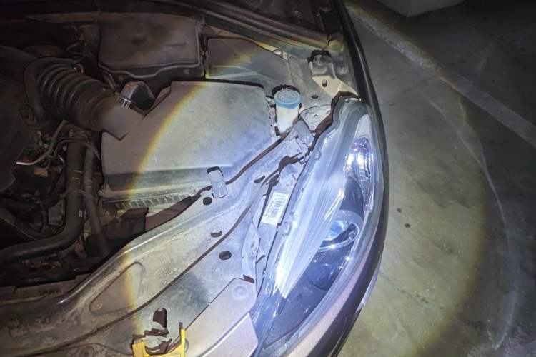 Used Volvo XC60 2014 T5 Zhiyi Edition Engine Bay Left