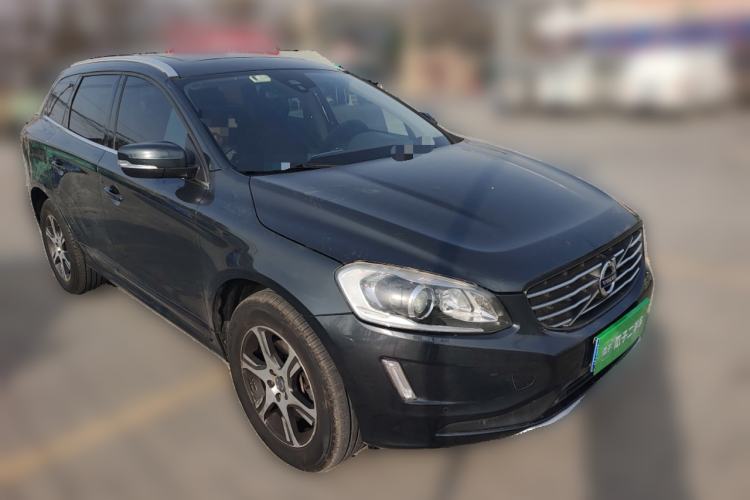 Used Volvo XC60 2014 Facelift T5 Zhiyi Edition Front Right 45 Deg