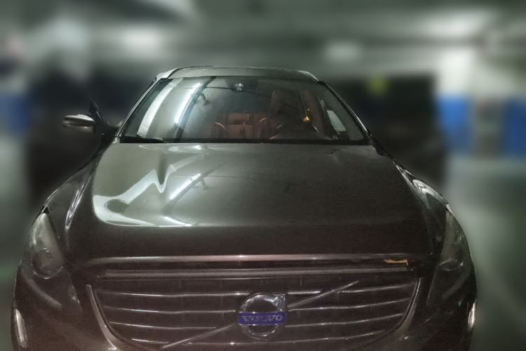 Used Volvo XC60 2014 T5 Zhiyi Edition Front Right 45 Deg
