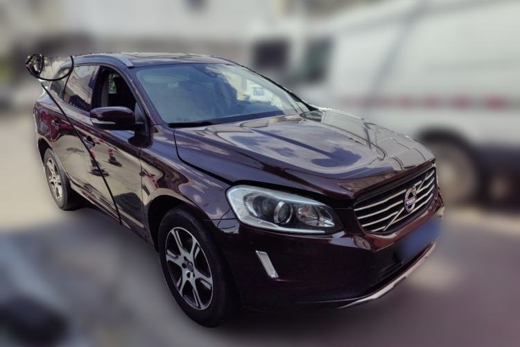 Used Volvo XC60 2014 T5 Zhiyi Edition Front Right 45 Deg