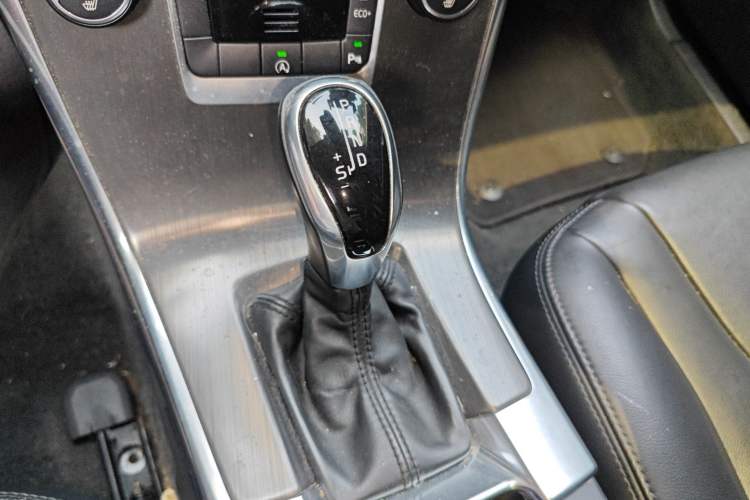 Used Volvo XC60 2014 Facelift T5 Zhiyi Edition Gear Lever