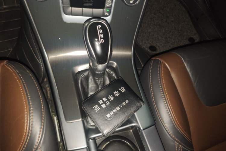 Used Volvo XC60 2014 T6 Zhiyi Edition Gear Lever