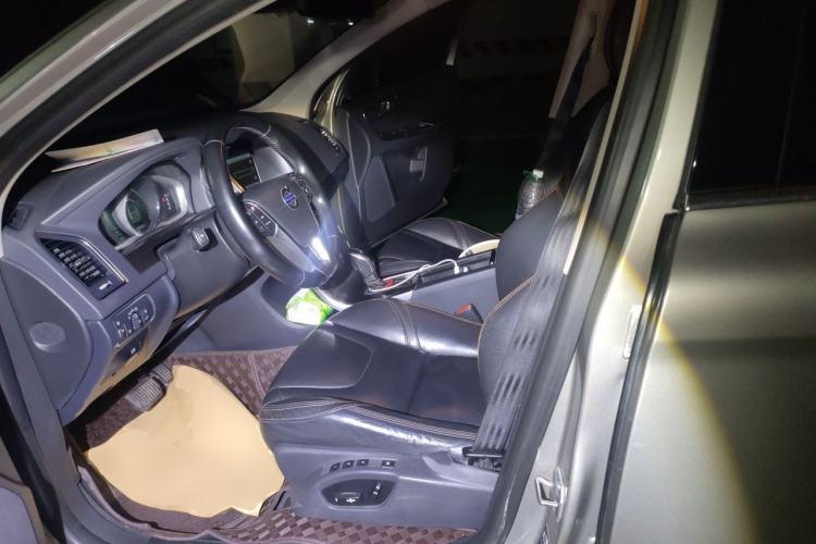 Used Volvo XC60 2014 T5 Zhiya Edition Left Front Seat