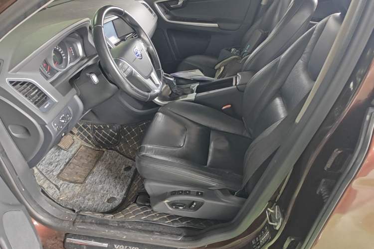 Used Volvo XC60 2014 T5 Zhiyi Edition Left Front Seat